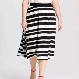 Ava & Viv Black and White Striped Skirt